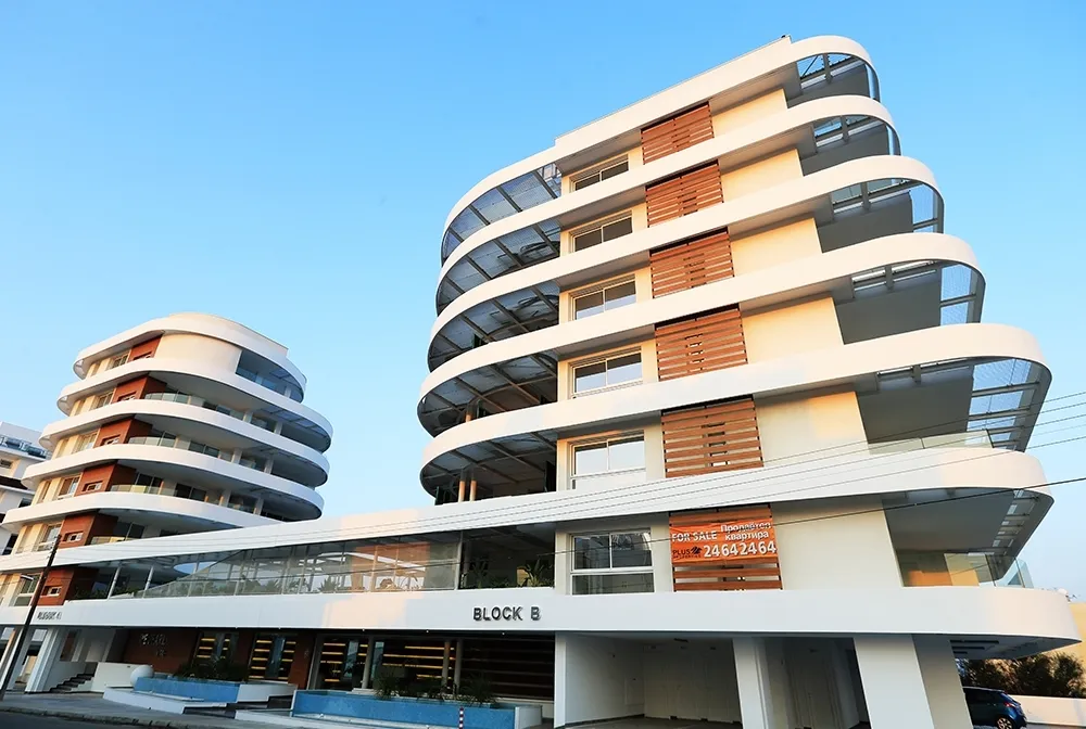 Plus 6 The Pearl of Mackenzie 