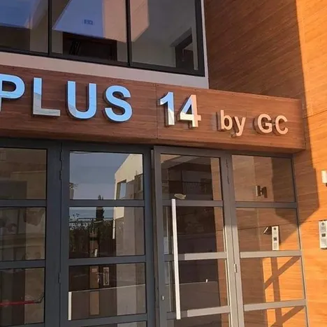 Plus 14 Columbia Residence