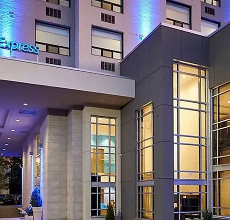 Holiday Inn Express Larnaca