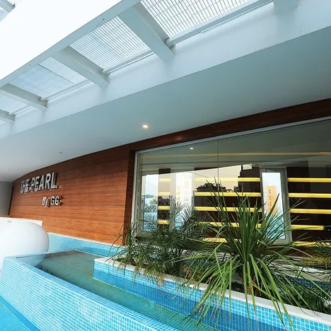 Plus 6 The Pearl of Mackenzie 