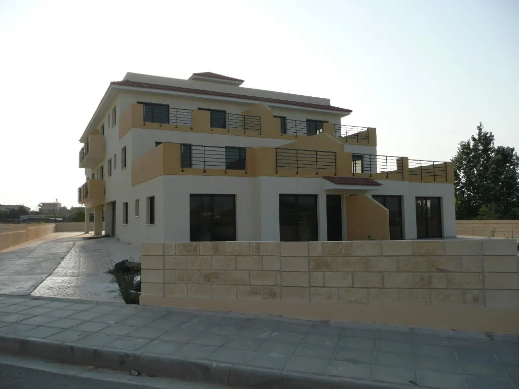 Hill Gardens Village Apartments