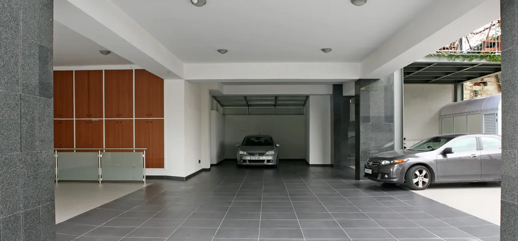 Lophitis Business Center II