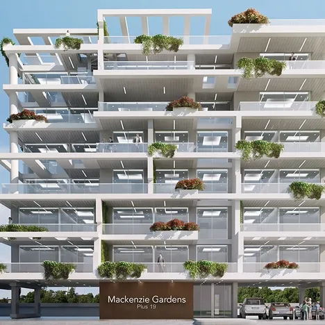 Plus 19 Mackenzie Gardens