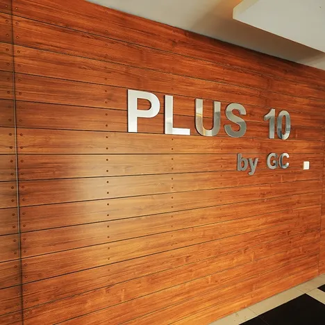 Plus 10 Marina Residence