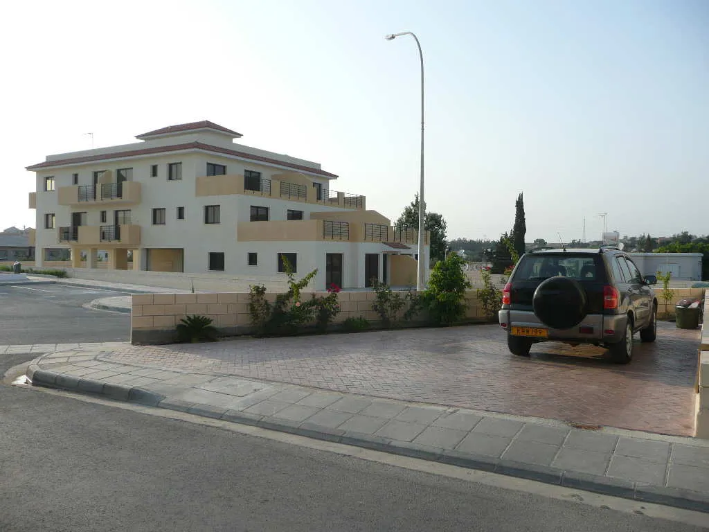 Hill Gardens Village Apartments