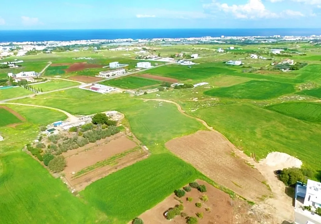 All White Lifestyle Apartments