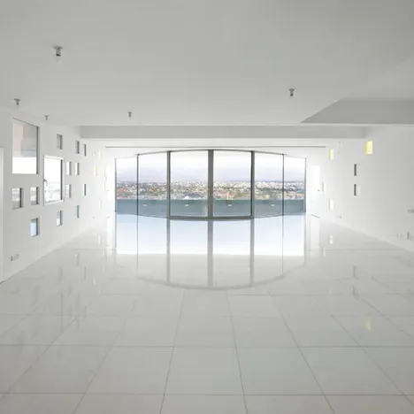 The White Walls (The Tower 25)