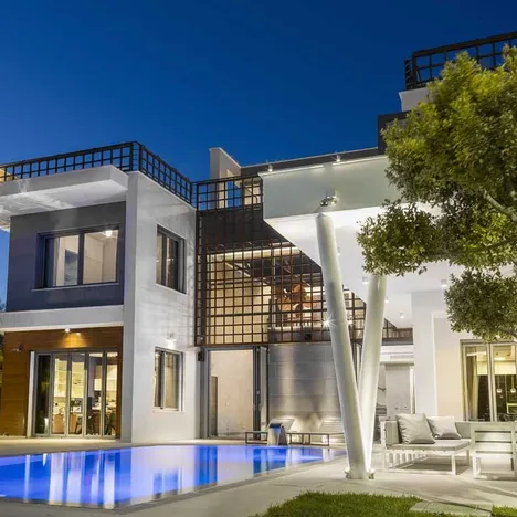 Coralli Shore Habitat