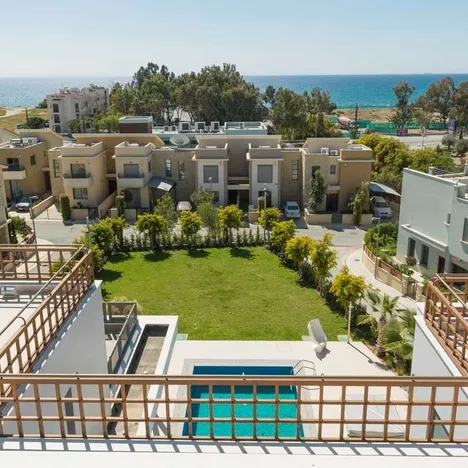 Coralli Shore Habitat