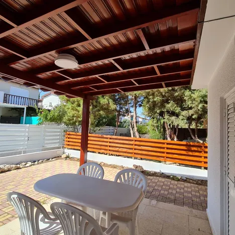 2-bedroom house in Larnaca / Pervolia