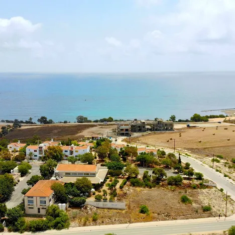 Faros Beach Villas