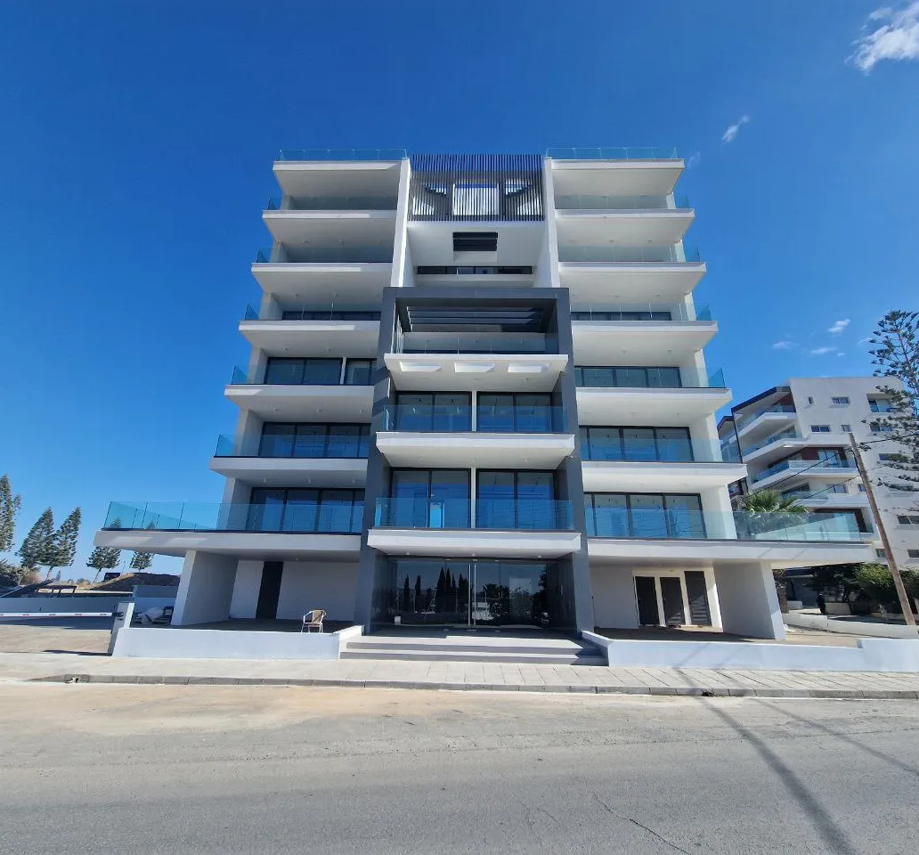 Saline Lake Residence