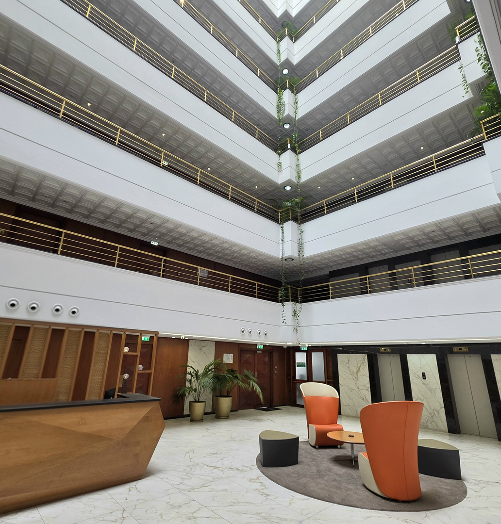 Office in Limassol / Molos