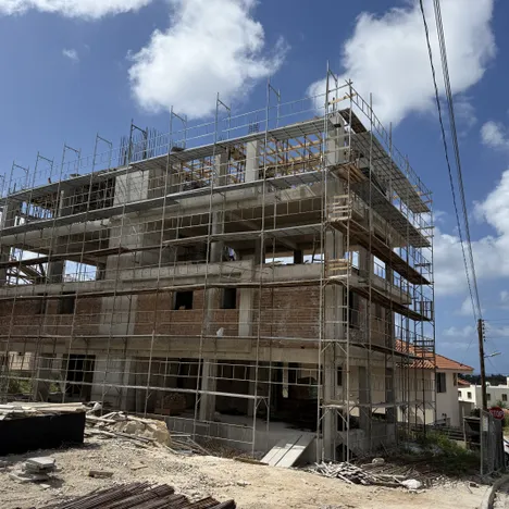 Paradise Gardens (QHD)