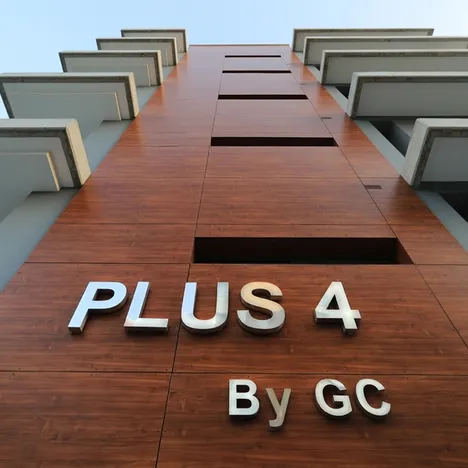 Plus 4 Residence