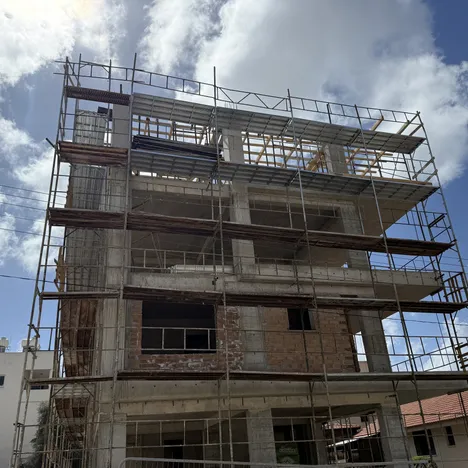 Paradise Gardens (QHD)