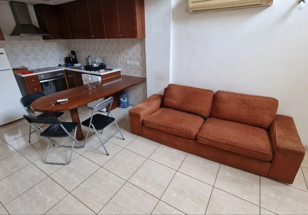 Marina Apartments 211