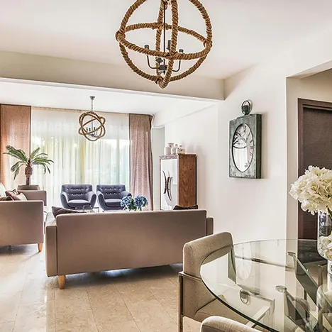 Zavos Park Residence