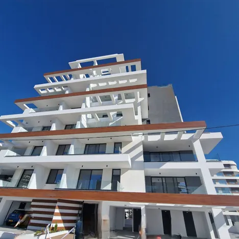 Plus 37 Casa del Sol