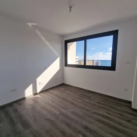 Plus 37 Casa del Sol