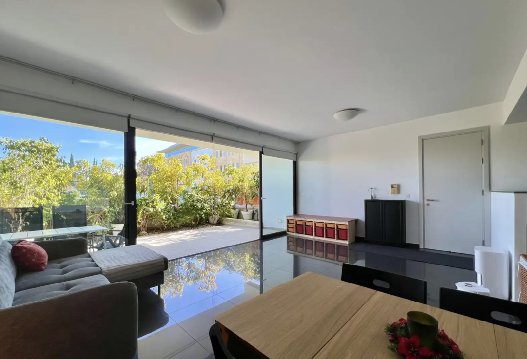 2-bedroom apartment in Nicosia - Image 1