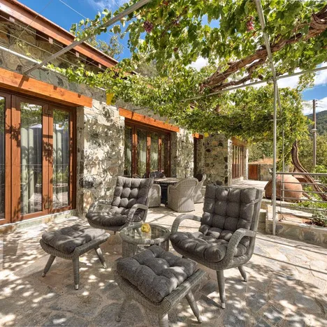 2-bedroom house in Limassol / Prodromos