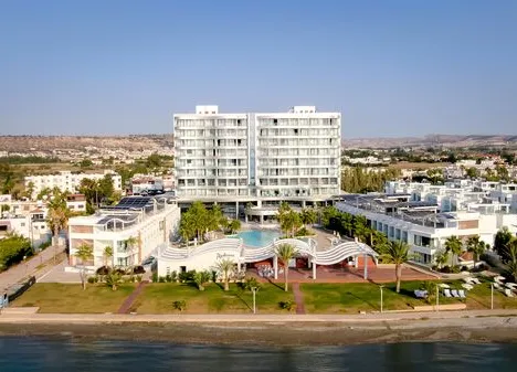 Radisson Beach Resort