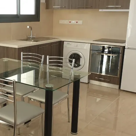 Plus 14 Columbia Residence