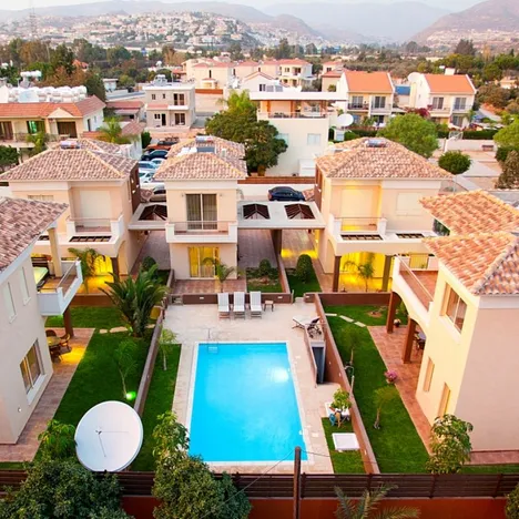 Pourikkos Residence Complex