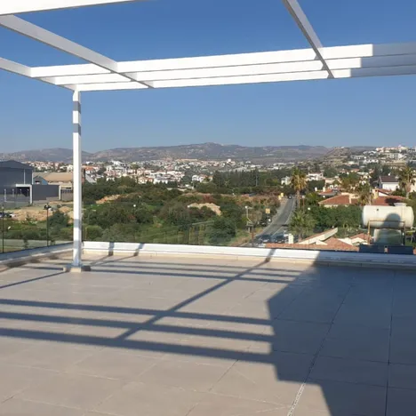 Plus 14 Columbia Residence