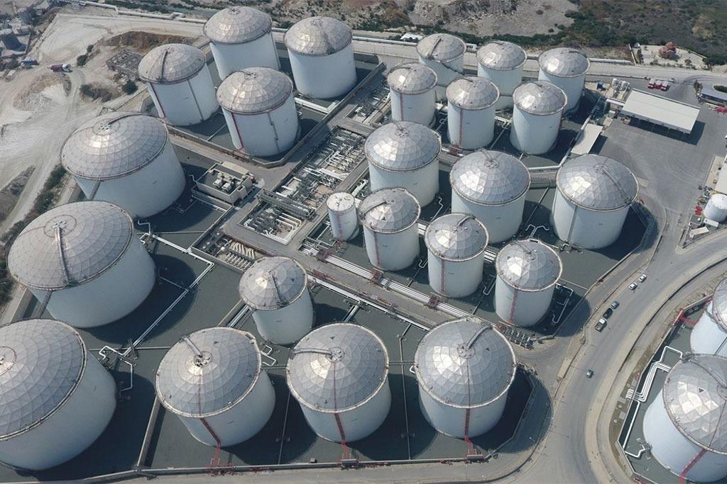 В Ларнаке стартовал заключительный этап демонтажа нефтяных и газовых терминалов