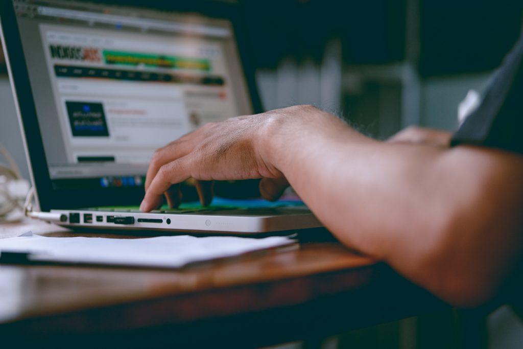 Жители Кипра не торопятся оформлять цифровые удостоверения личности