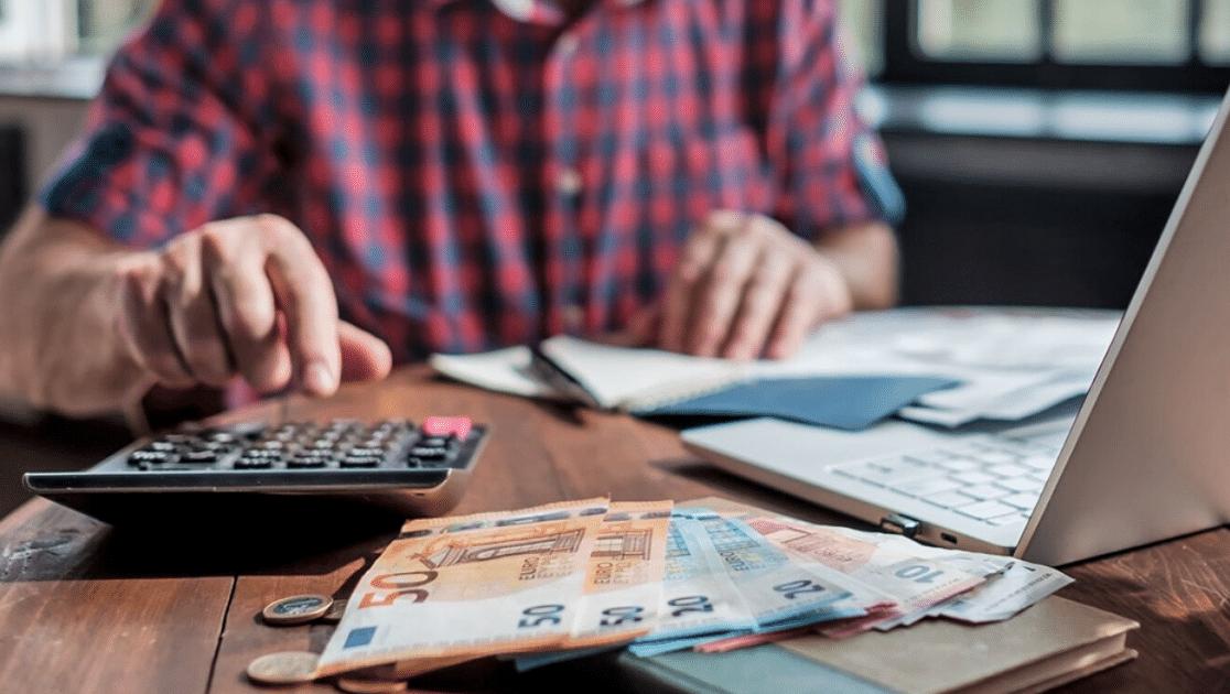 Какие процентные ставки по кредитам и депозитам предлагали кипрские банки в августе?