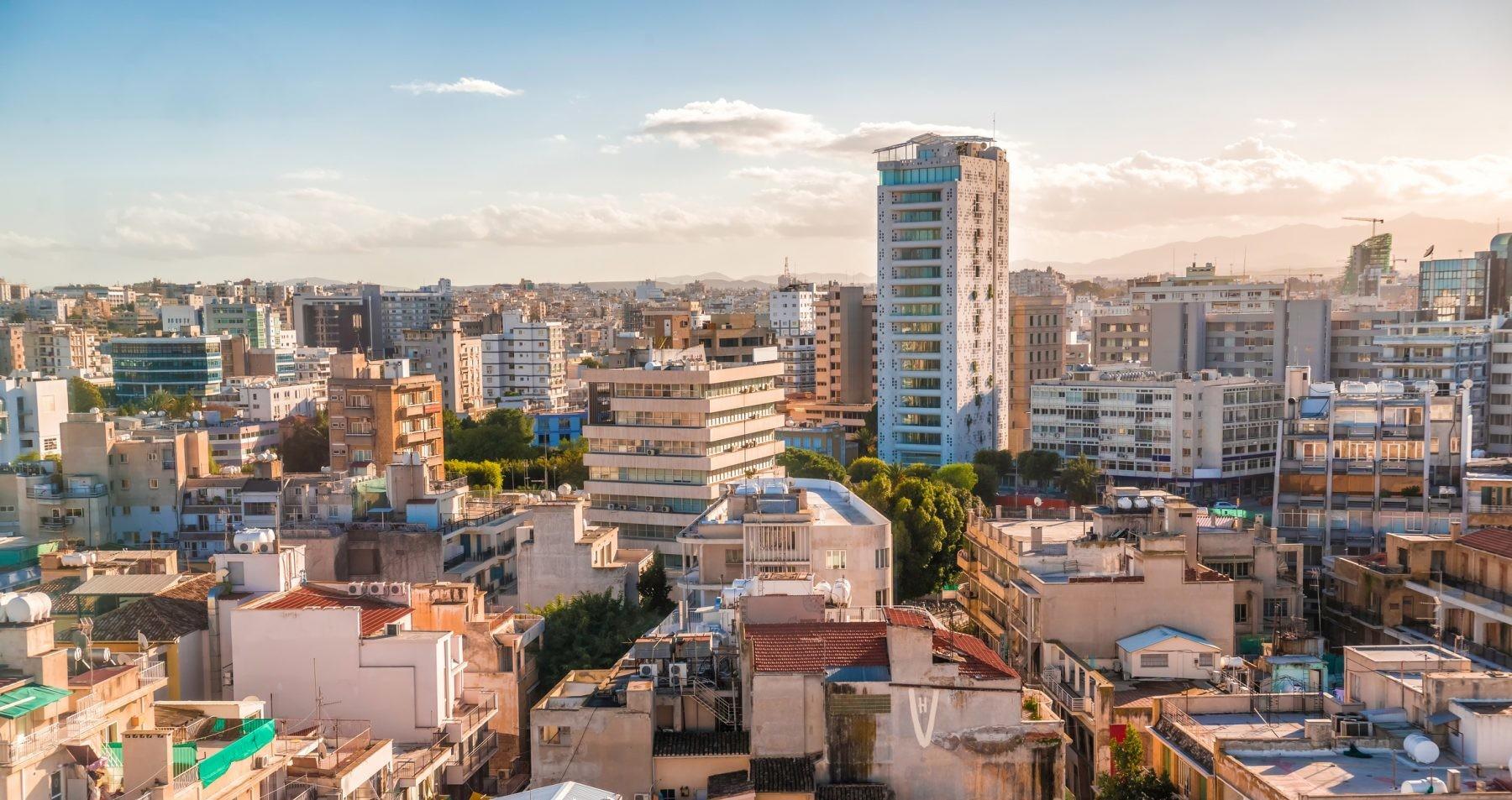 Иностранцы смогут покупать не более двух земельных участков на Кипре