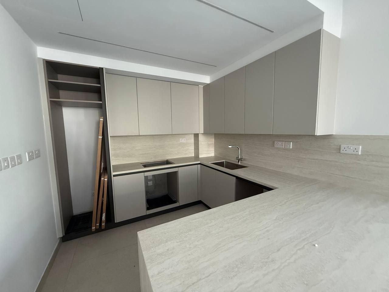 New 3-bedroom apartment in Nicosia / Engomi