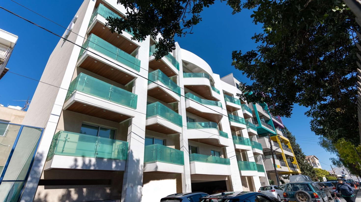 Vragadinou court
