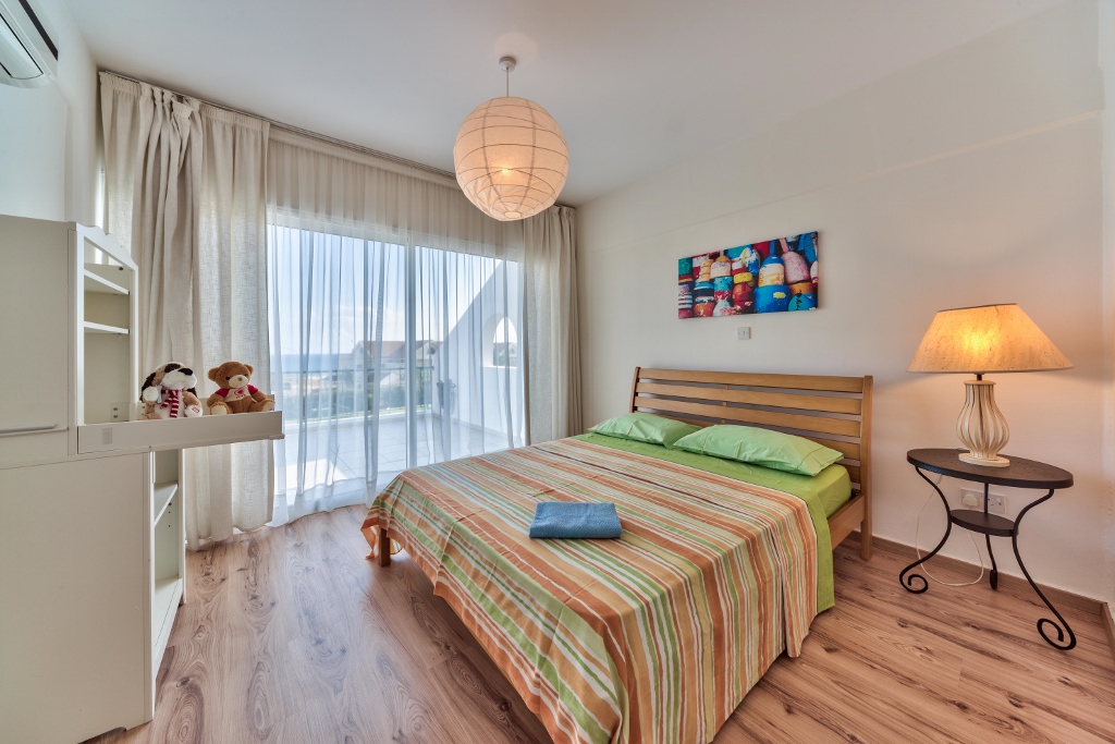 Amathusia Bayview