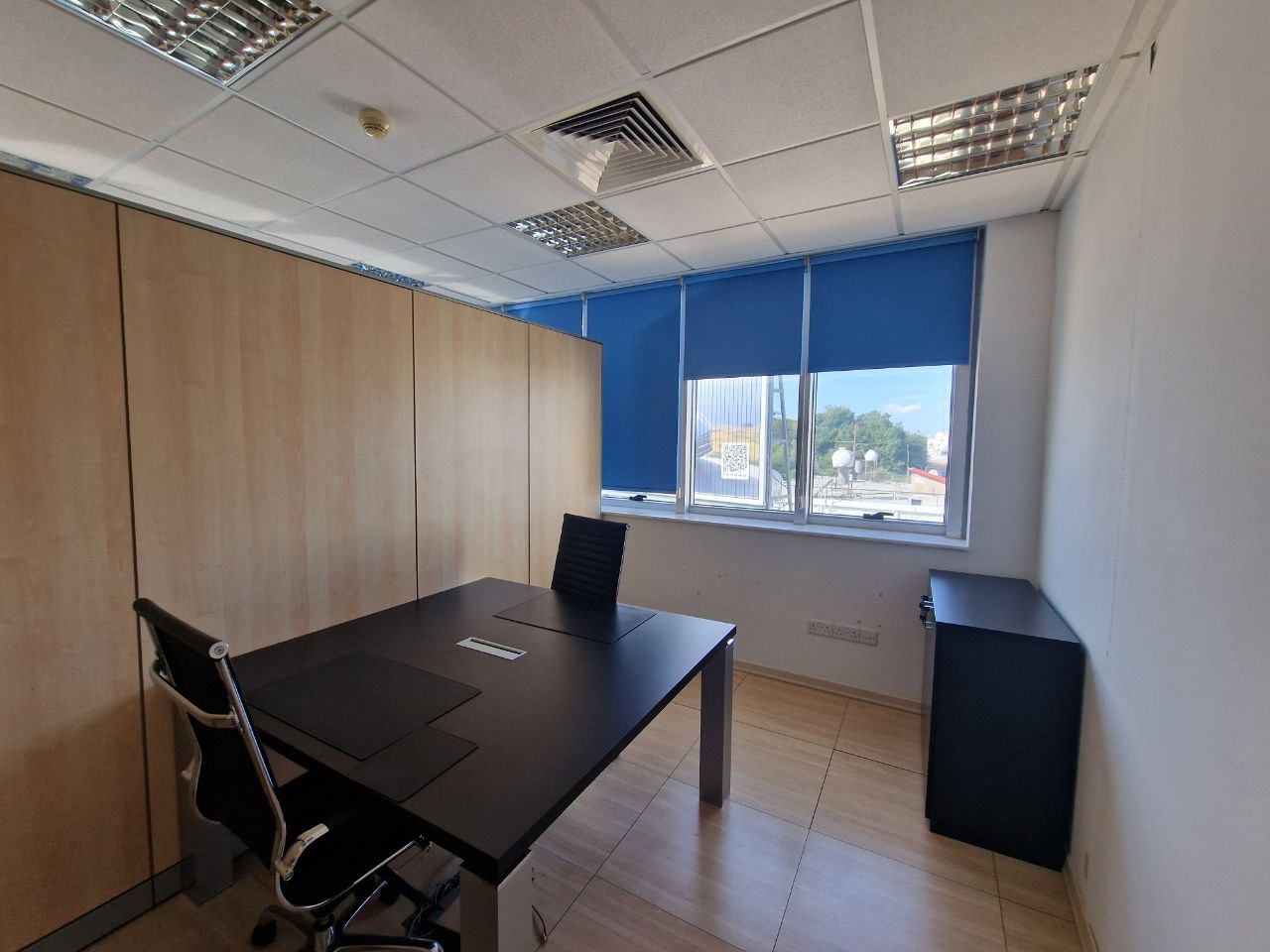 Office in Nicosia / Acropolis