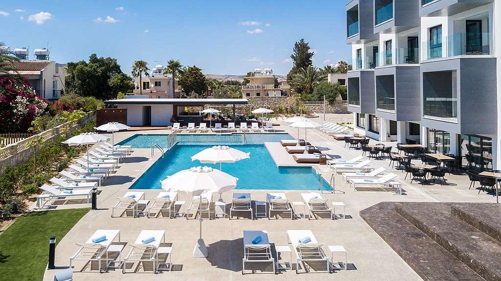 В Ларнаке открылся новый 4-звездочный отель Quality Lodge Best Western Premier Collection