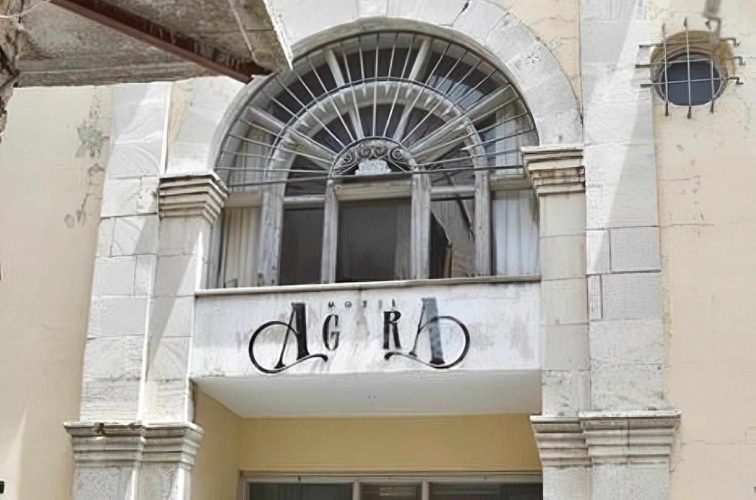 В Лефкаре откроют отреставрированный отель Agora