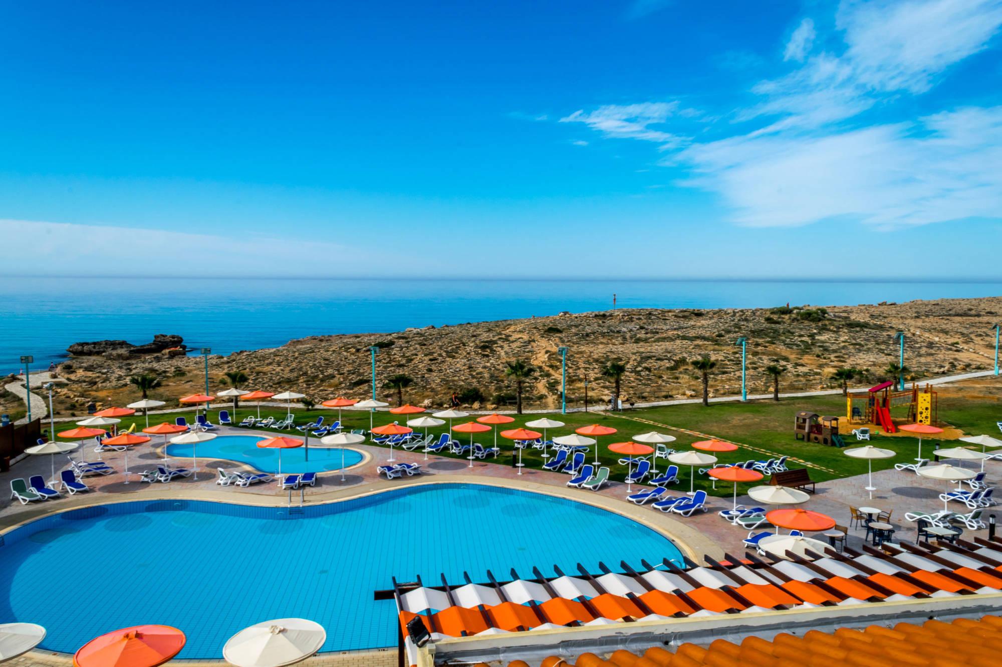 Гостиницу Aktea Beach Village превратят в элитный 5-звёздочный курорт