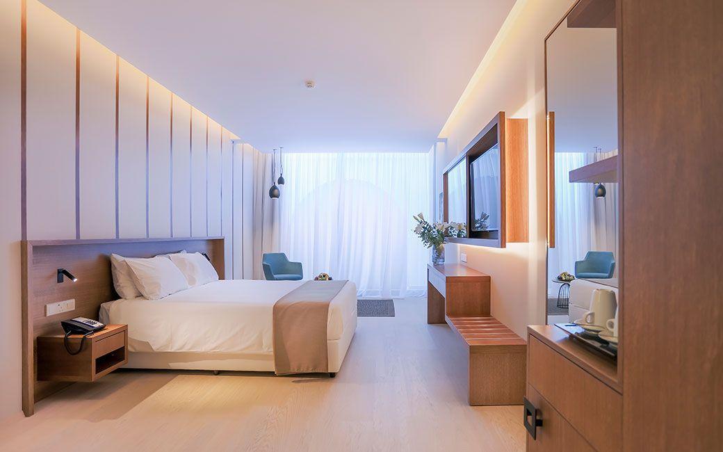 Названа дата открытия Radisson Beach Resort в Ларнаке